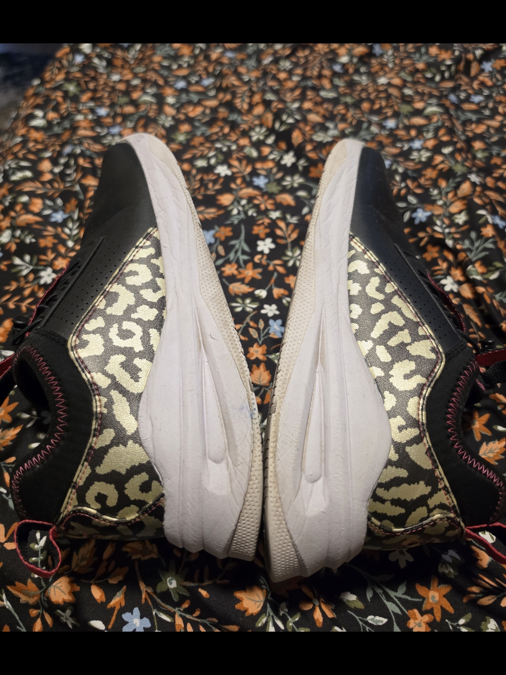Clove Women’s Black Sneakers with Subtle Red Trim - Picture 3 of 5